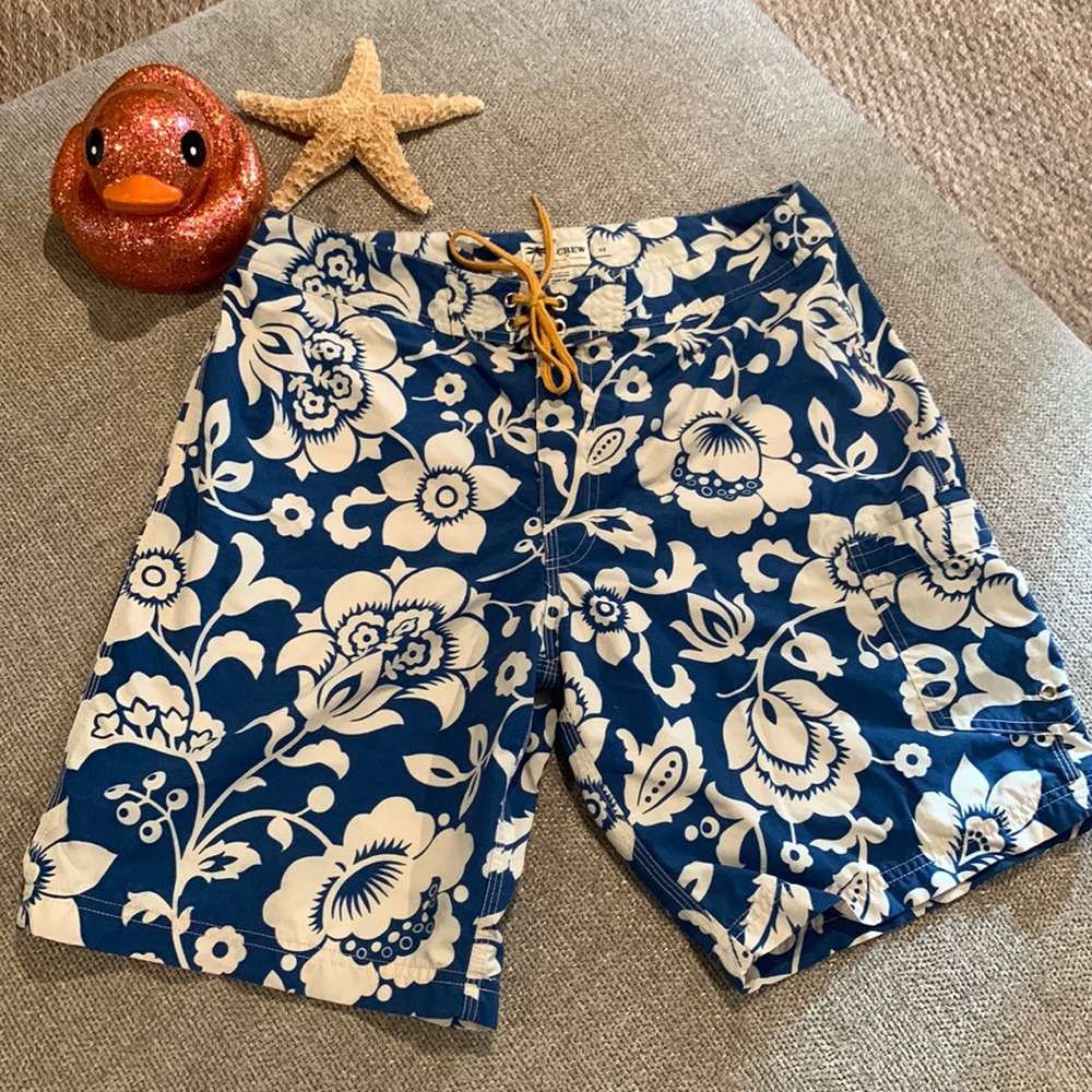 Crew Mens Bathing Suit 💦🏖